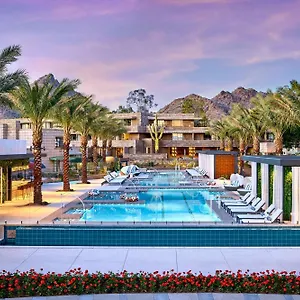 Resort Arizona Biltmore, Lxr &